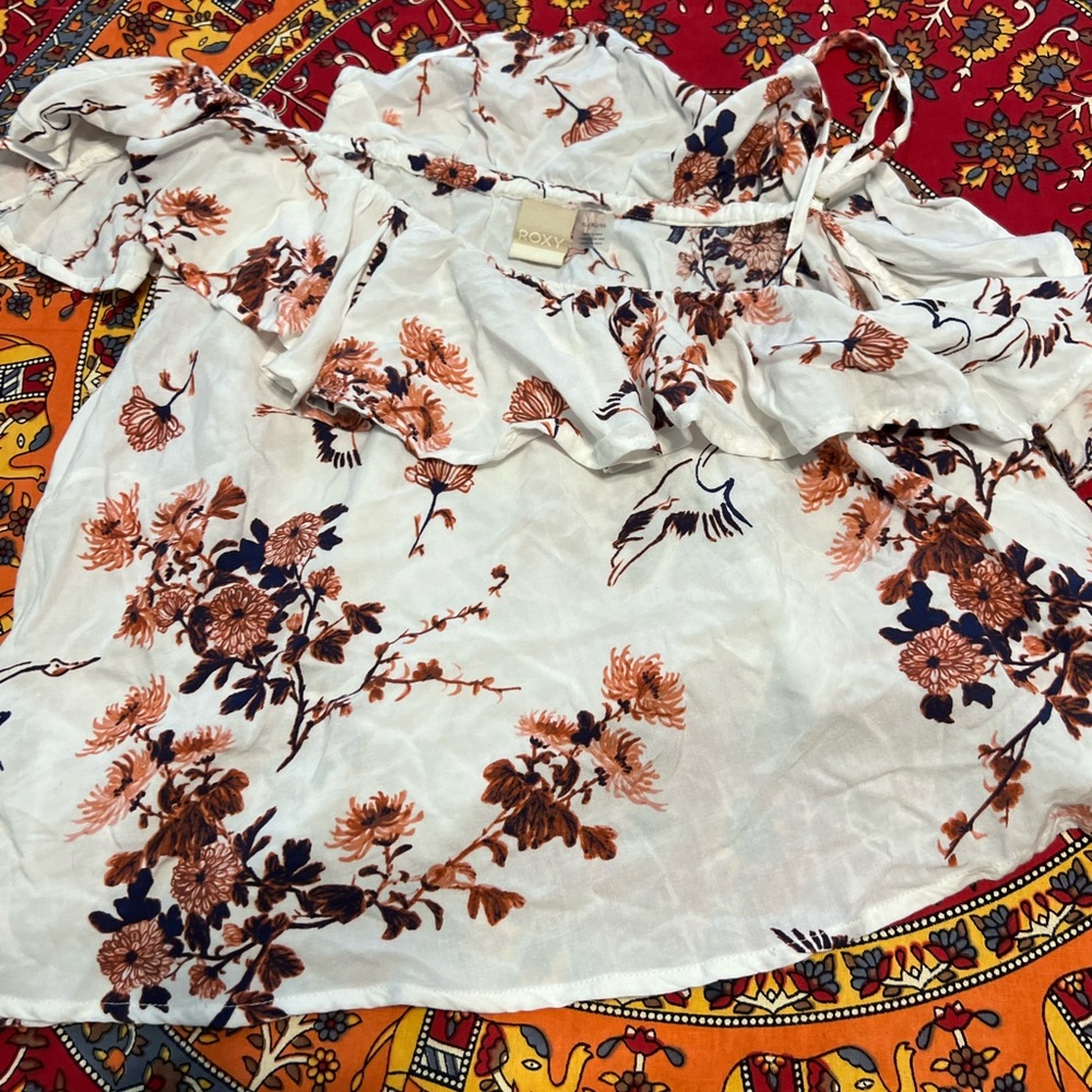 NWOT🌺Roxy Lynnette Top - Picture 6 of 10